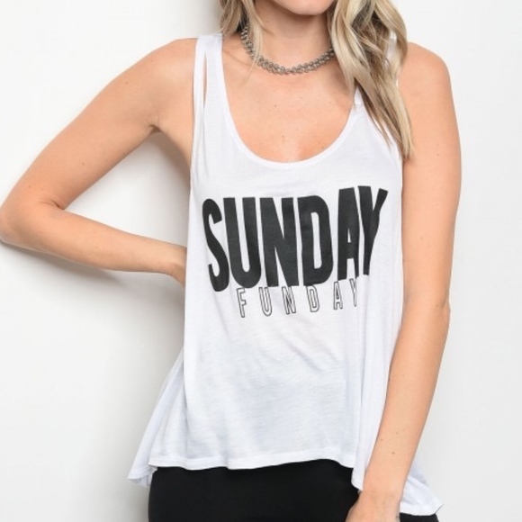 Tops - LAST 3! 100% Rayon Sunday Fun Day tee!